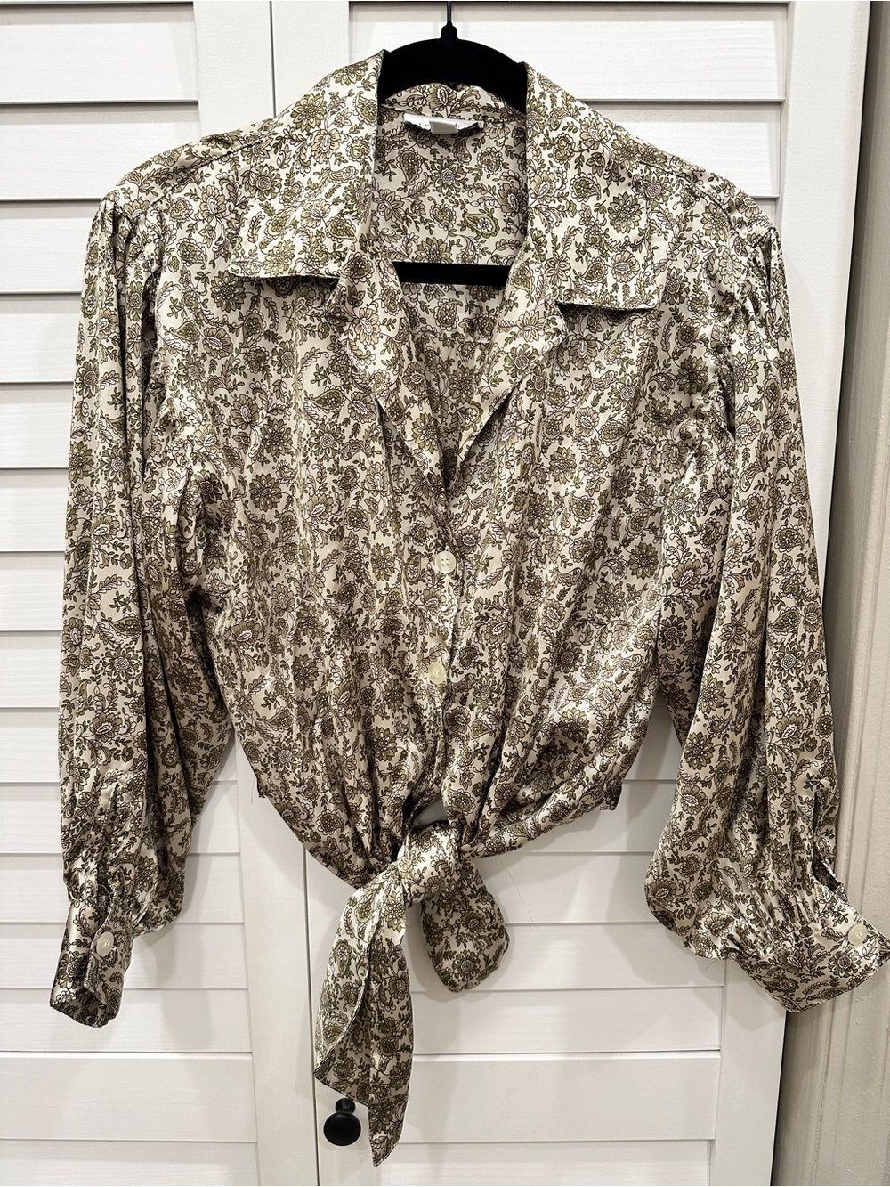 Topshop Olive and Cream Floral Tie-Front Button-Down Blouse size 6